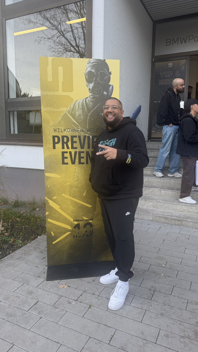 Being in the crowd for the new season reveal from <a href="/Rainbow6_UK/">Rainbow Six Siege UK</a> x <a href="/Rainbow6Game/">Rainbow Six Siege X</a> has been incredible. 

I’m buzzing to say I’ve already played some of the new content, and trust me, you’re in for something special.

AD/INVITE