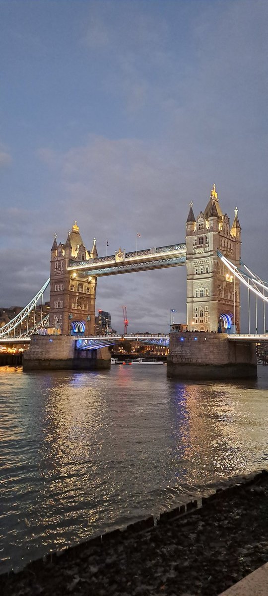 eddy4forward's tweet image. London time