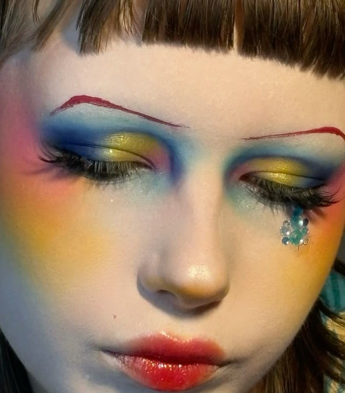The RAINBOW makeup inspiration.🪡