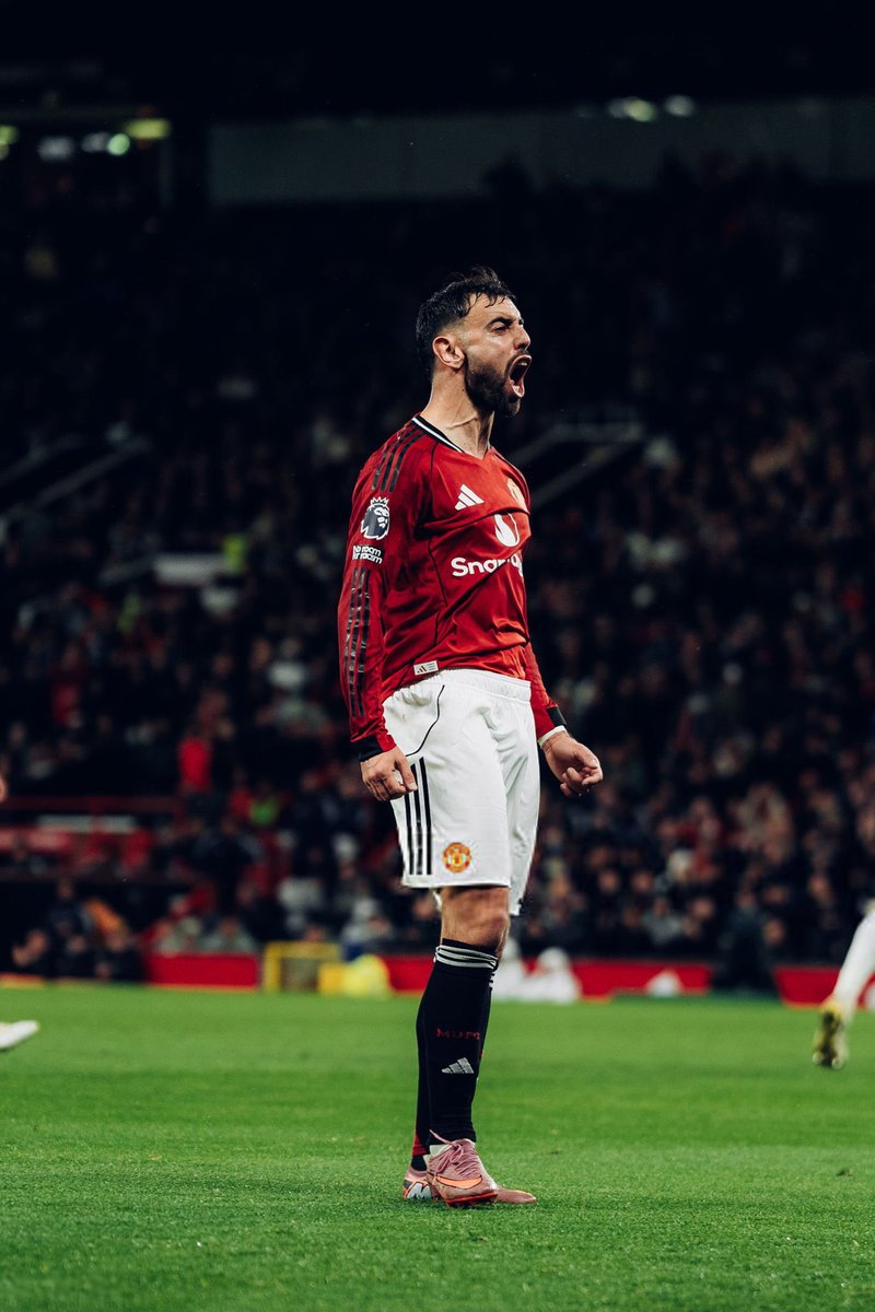 wealth_united_'s tweet image. Bruno Career Stats 

642 games 
187 goals 
263 assists 

450g/a in 642 games 😳⚡️

31 years old 👏