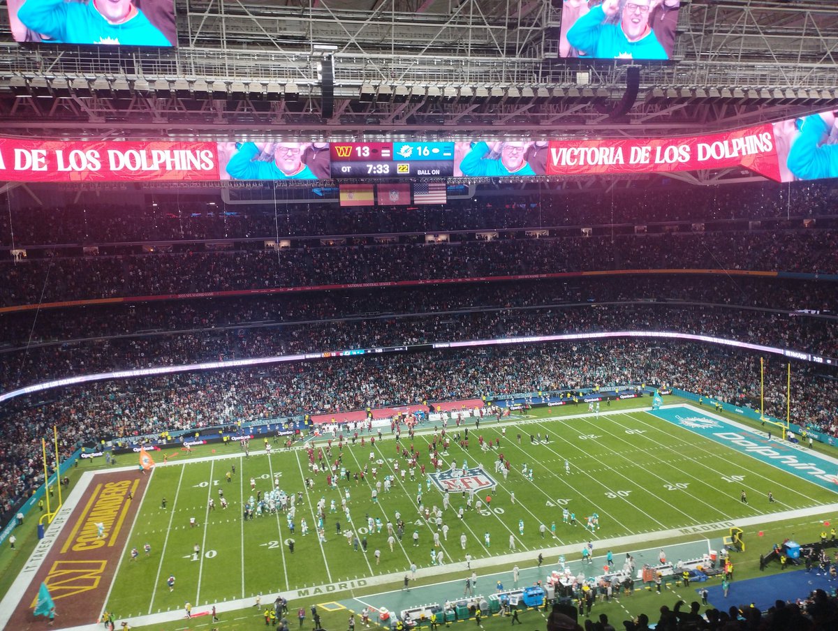 Victoria de los Dolphins gracias a una intercepción en la prórroga y posterior fg . Historia