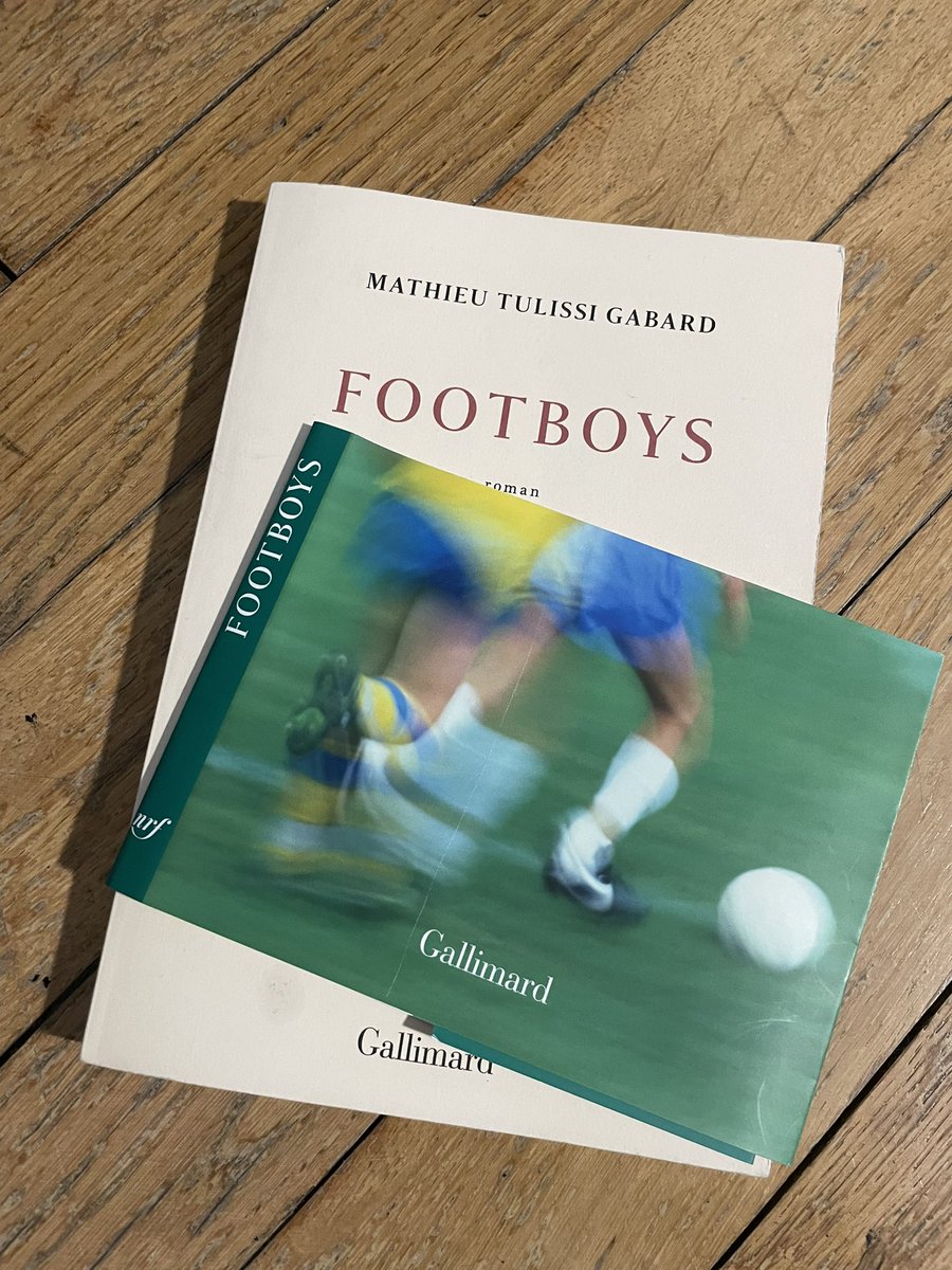 Lab20_24's tweet image. À offrir aux parents-apprentis coachs du dimanche… Entre essai sociologique et roman polyphonique, beaucoup de sensibilité en creux pour cette adolescence bouleversée par la solitude du sport de haut-niveau, entourée d’adultes aveugles et sourds au besoin de liberté. #popsycho