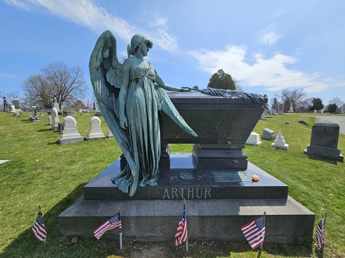 hve1's tweet photo. President #ChesterArthur died today in 1886: #OnThisDay #OTD #History #President   https://t.co/edqXBjX2ts https://t.co/sjLzdF12hk