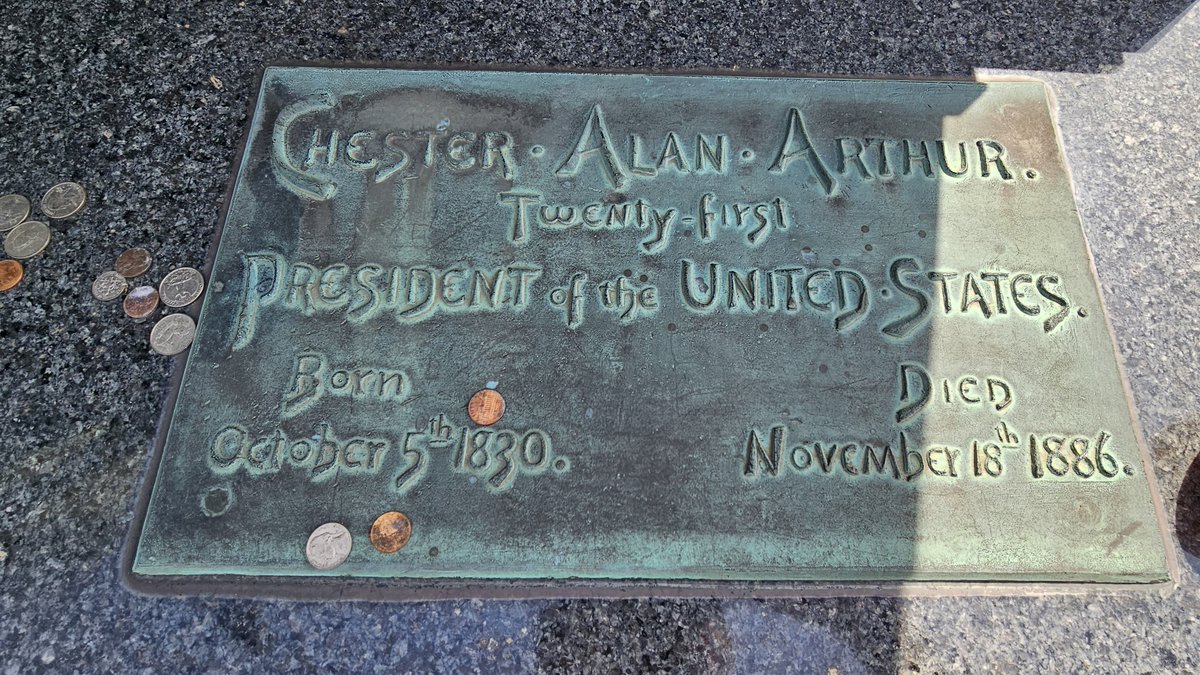 hve1's tweet photo. President #ChesterArthur died today in 1886: #OnThisDay #OTD #History #President   https://t.co/edqXBjX2ts https://t.co/sjLzdF12hk