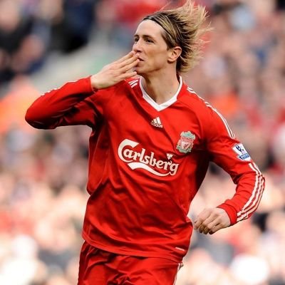 **Batorres9'dan Milli Takım İçin Flaş Çağrı:  

Futbol camiasının dikkat çeken figürlerinden <a href="/batorres9/">Batu Torres</a> :
<a href="/winedrinksahin/">WineDrinkSahin</a> bu ülkenin futbol aklının son temsilcisi. Milli takımın başında onu görmek istiyoruz. Dünya Kupası için elimizdeki tek şans bu.*" dedi