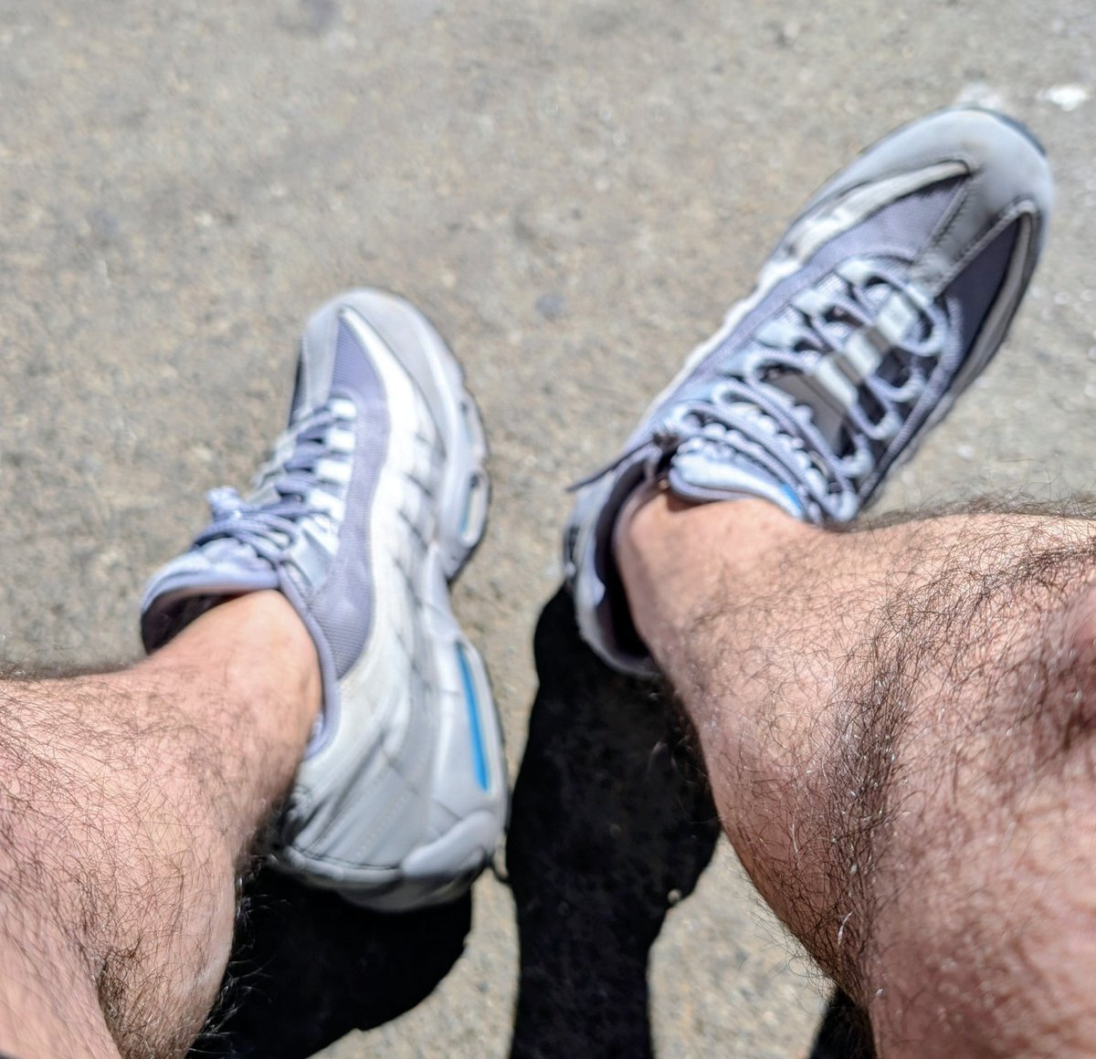 northernbadlads's tweet image. Bow to me