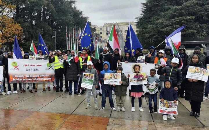 GuillaumeZ_'s tweet image. The Muslim Brotherhood twists religion for personal and political goals, spreading division and destroying trust between societies. Their actions contradict the core values of Islam.
#UnityOverHate #NoToMB #ClassifyMBNow