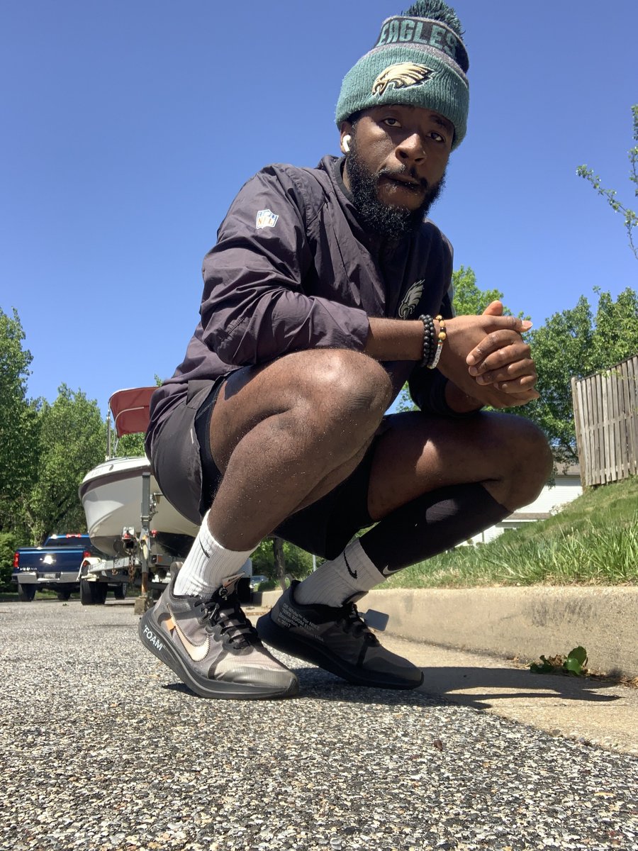 wilfriedboh's tweet image. Wilfried de Yaoundé🇨🇲
KONG 🦍

Wilfried.. l&apos;un des plus grands Camerounais de tous les temps 

#JustDoItSunday 
#NikeRunClub 
451 consécutif!!!