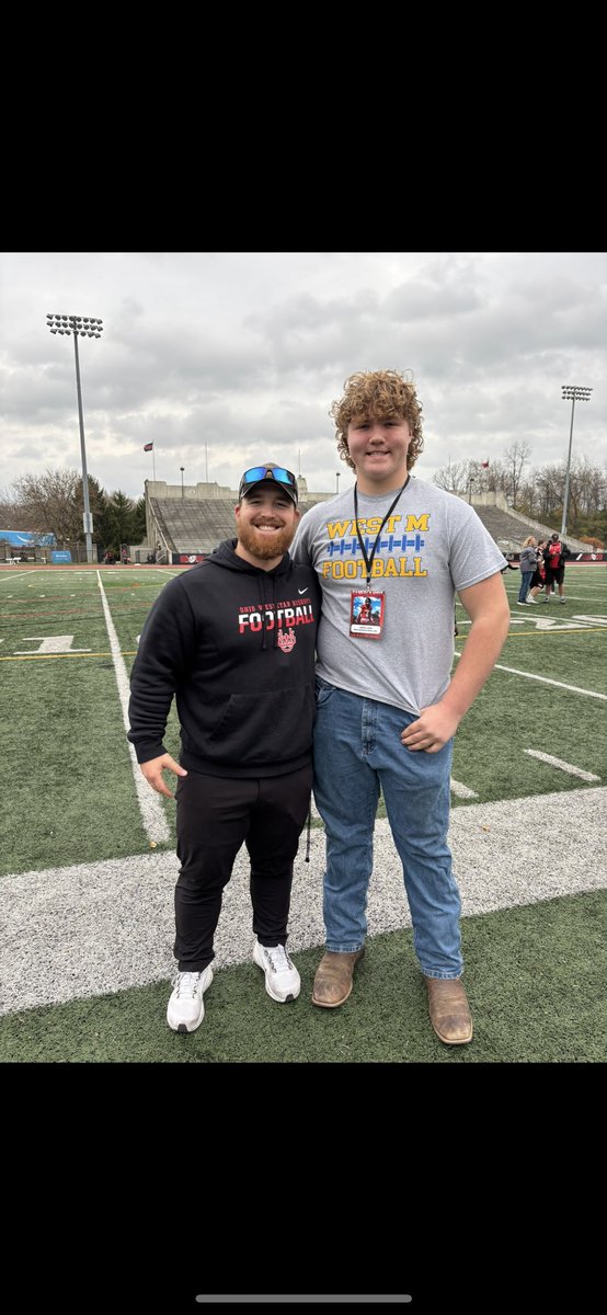 CarsonLewis75's tweet image. Thank Coaches @Coach_Sheirer @CoachTomWatts enjoyed the game! Thanks for having me on campus! @OWUBishopFB @coachbrownrigg @WestMfb @OHSFBMedia @OhiosElite1 @PrepRedzoneOH @OhioValleyPreps