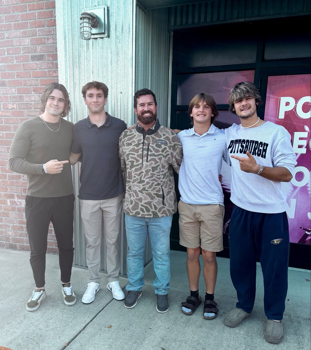 _CoachQ_'s tweet image. Absolutely incredible morning! My amazing wife and I took the next step in our faith by getting baptized! I was also surprised by some of our players showing up for us on this big day! We are truly blessed! All glory to God!