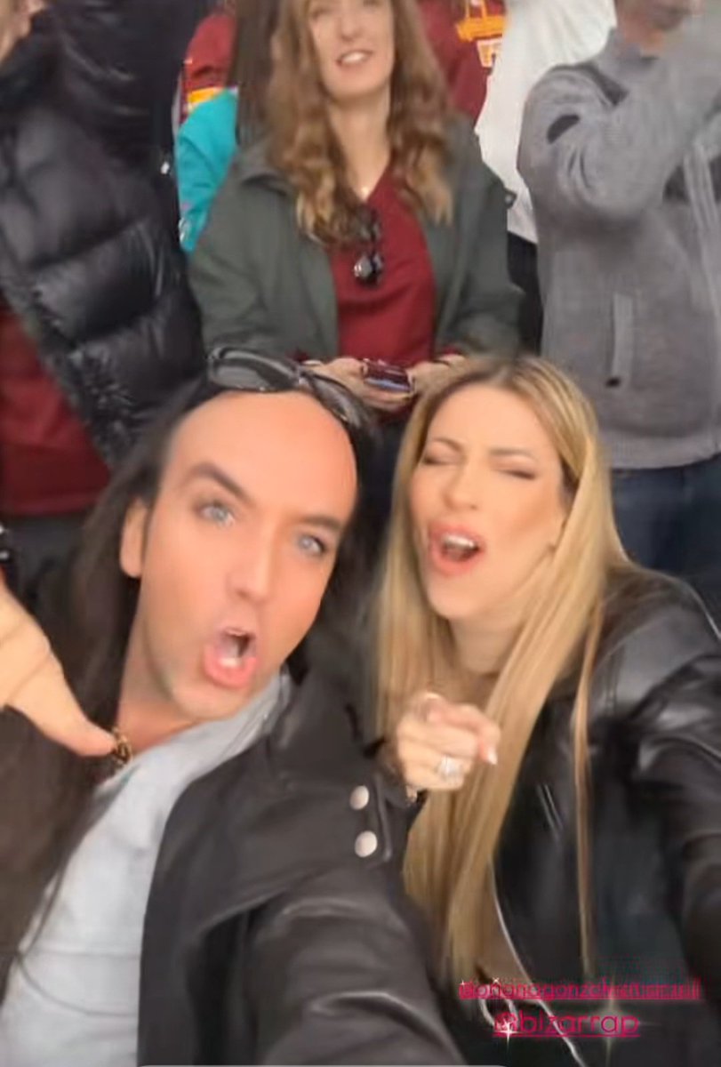 Lul1828943Lulu's tweet image. La mia bimba che canta con Bizarrap ❤️
#orianistas