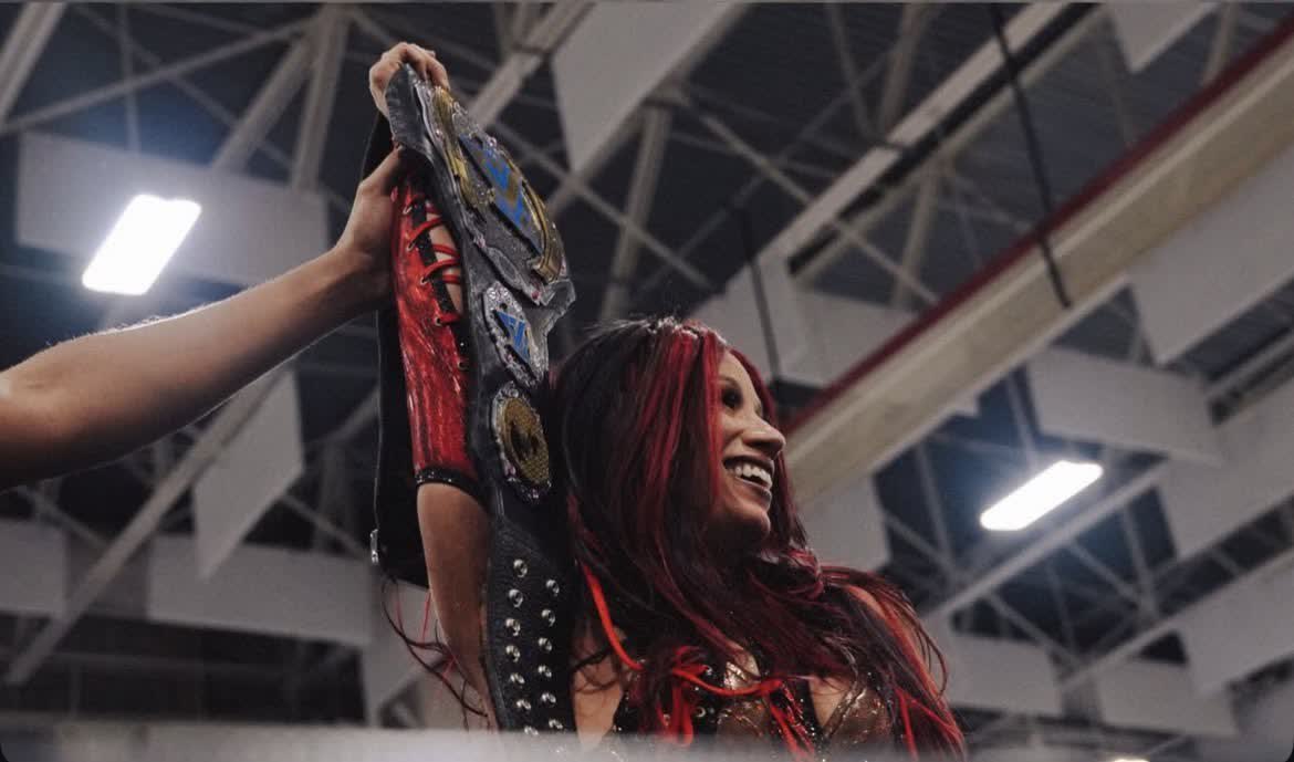 MikeDesorbo1's tweet image. Since July 25th.. 

Mercedes has defended. 

Revpro 2 times
CMLL 2 times
TBS 6 times
Bestya 
ROH TV (Wed) 

A title defense every 9.5 days with 3 happening in other countries