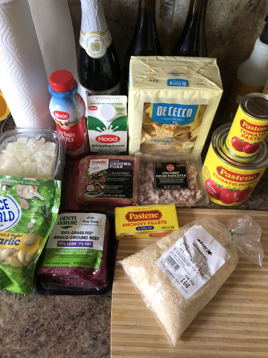 Y’all mind if I spend all day slow cooking a beautiful bolognese