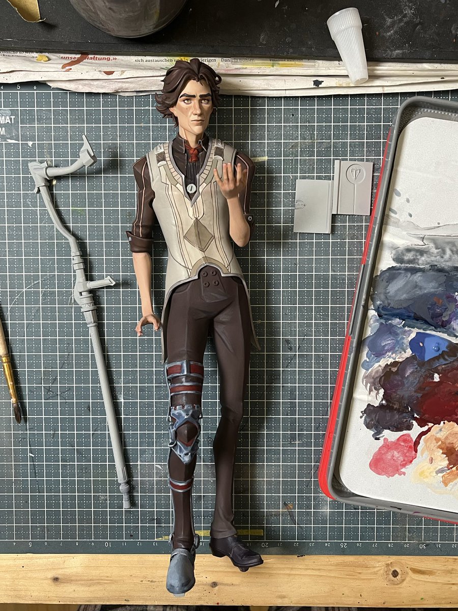ebash6669's tweet photo. Today I painted Viktor’s leg!
And I broke the book when I put my water jar on it 🥲
I hope glue will save it…

#viktor #arcane #3DPrinting https://t.co/a6R1dIkEh3