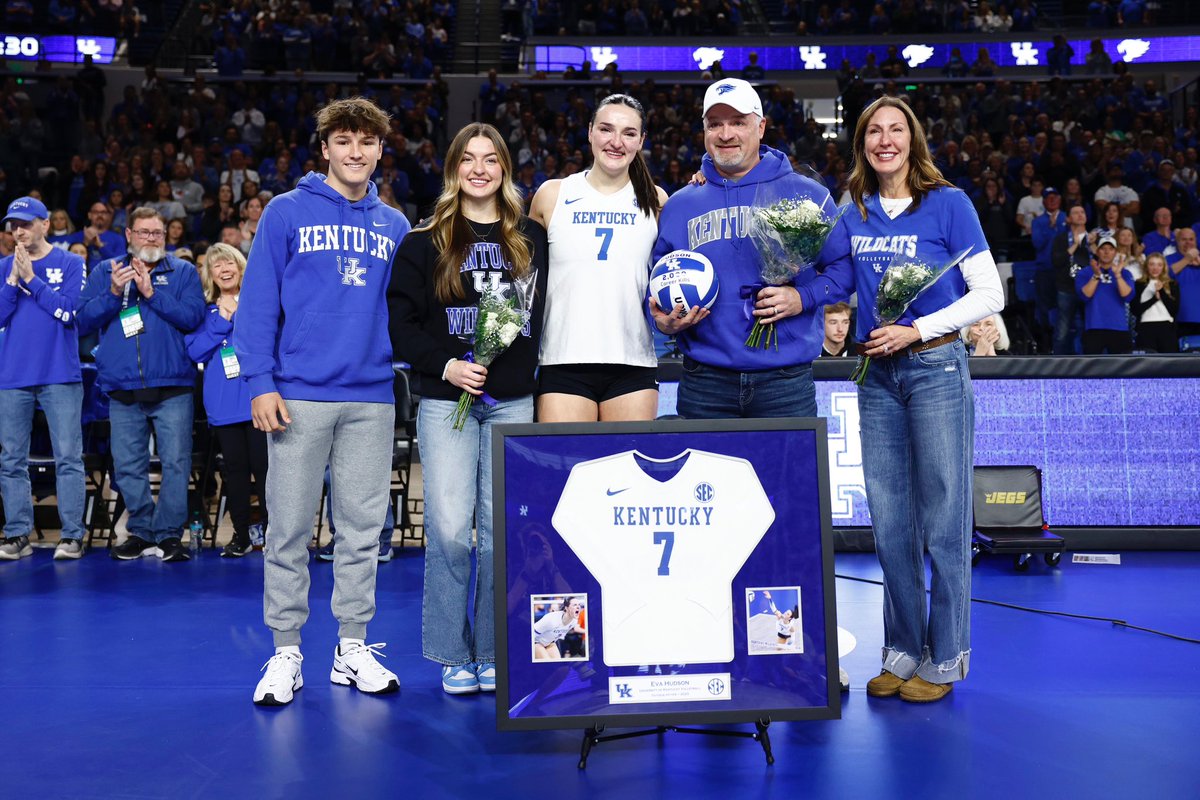 KentuckyVB's tweet photo. Happy Senior Day to you, @evahud12 🥹🫶 

#WeAreUK x #BBN https://t.co/dhkI30auDj