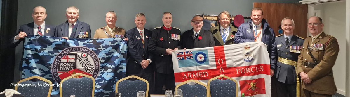CEO_GMYF's tweet image. I had the honour of representing @GMLO_UK yesterday at @OfficialOAFC #veterans match yesterday, with @aircadets @gmanacf and @SeaCadetsUK 

The act of remembrance was immaculate from all present and the hospitality from @HMFVETERANSOAFC humbling.