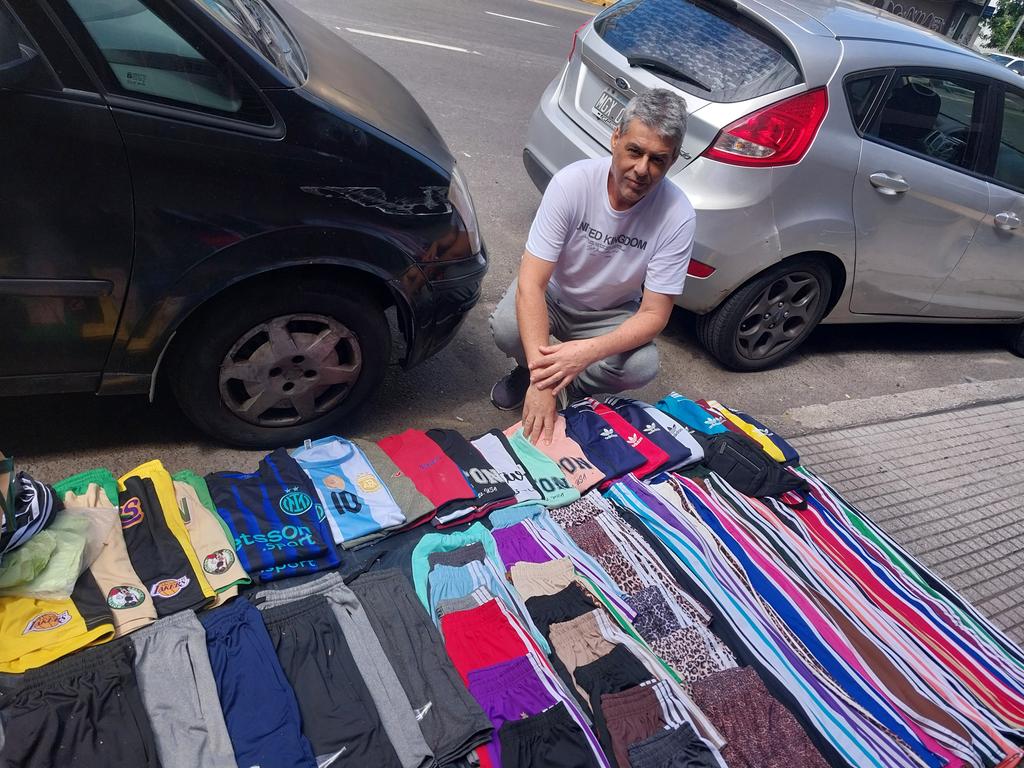 Deséenme suerte compañeros 
en mi mi nuevo emprendimiento, buscando ese mango que me haga morfar