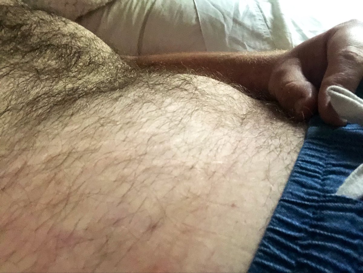 bearbladderbulge tweet media