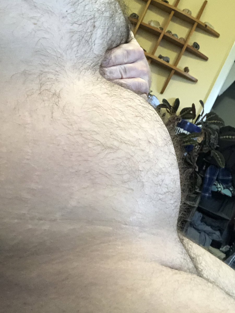 bearbladderbulge tweet media
