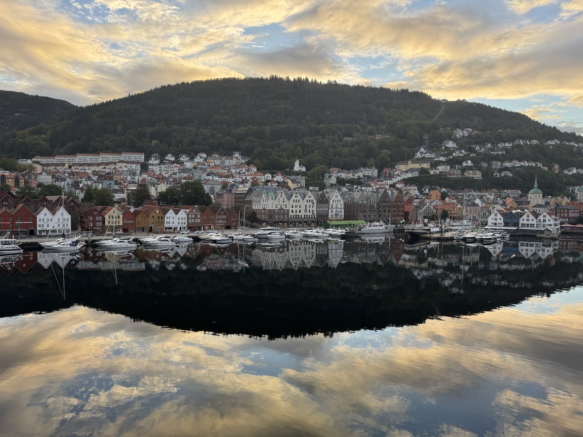 swrichards's tweet photo. @helifliMorten Bergen https://t.co/Ld69kGmekQ