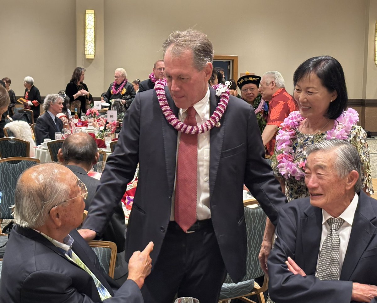 RepEdCase's tweet image. Honored to join the Hawai’i Chinese Civic Association’s Mandarin Ball celebrating its 100th anniversary of service to our Hawai’i, and to present Elvira Lo, President, and Dr. Ming Chen, Mandarin Award winner, with Special Certificates of Congressional Recognition. Mahalo!