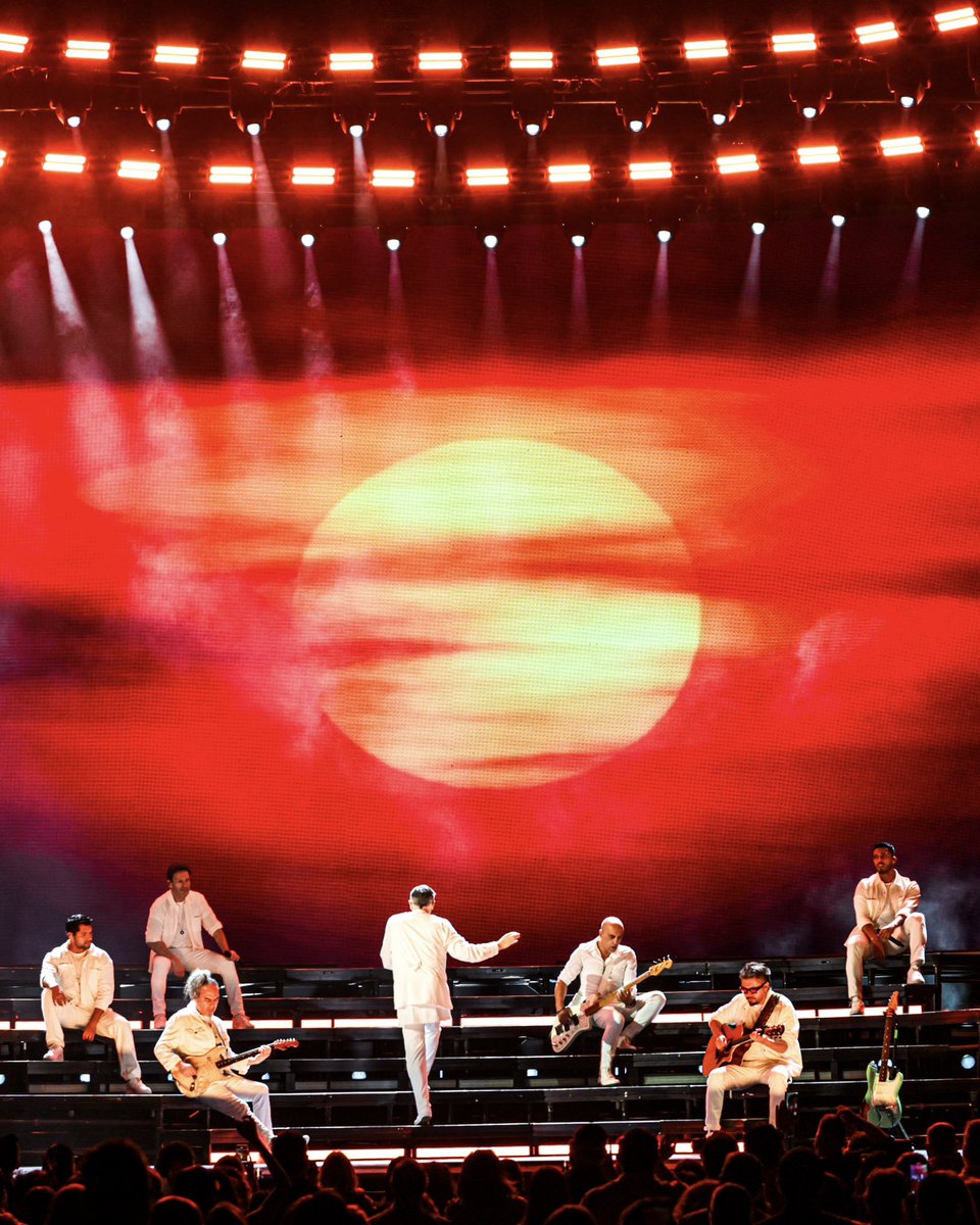 CIERRE GLORIOSO DEL #TourIMPORTANTE en USA. ¡GRACIAS POR TODO ESE CARIÑO QUE ME HABÉIS DADO CADA NOCHE!  GRACIAS SAN ANTONIO!!!!! 

SEGUIMOOOOOS!!!!!!