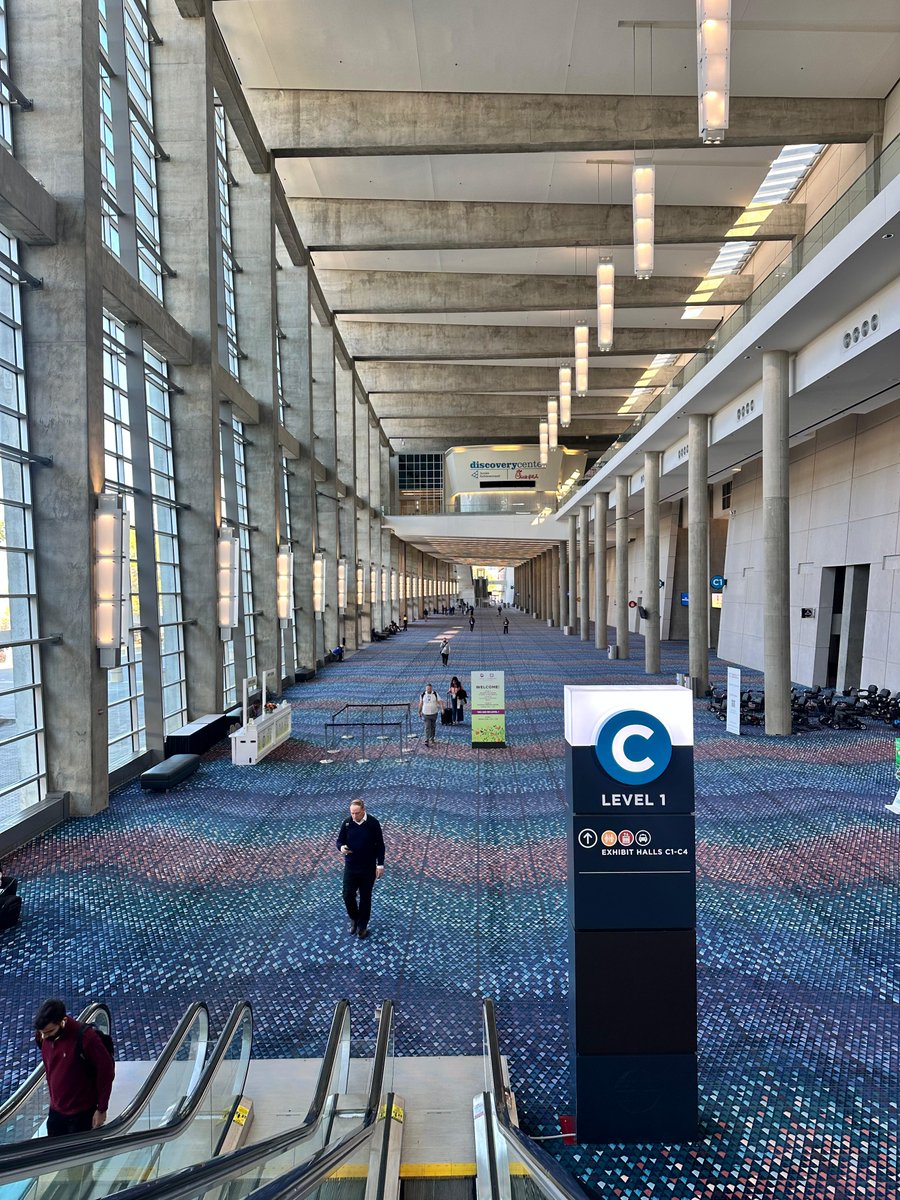 ping_Unnati's tweet image. First #KubeCon NA and what an incredible experience! Loved meeting so many new people and finally putting faces to online names. Missed connecting with a few of you, but looking forward to next time. Can’t wait for next year! #CloudNative #Community