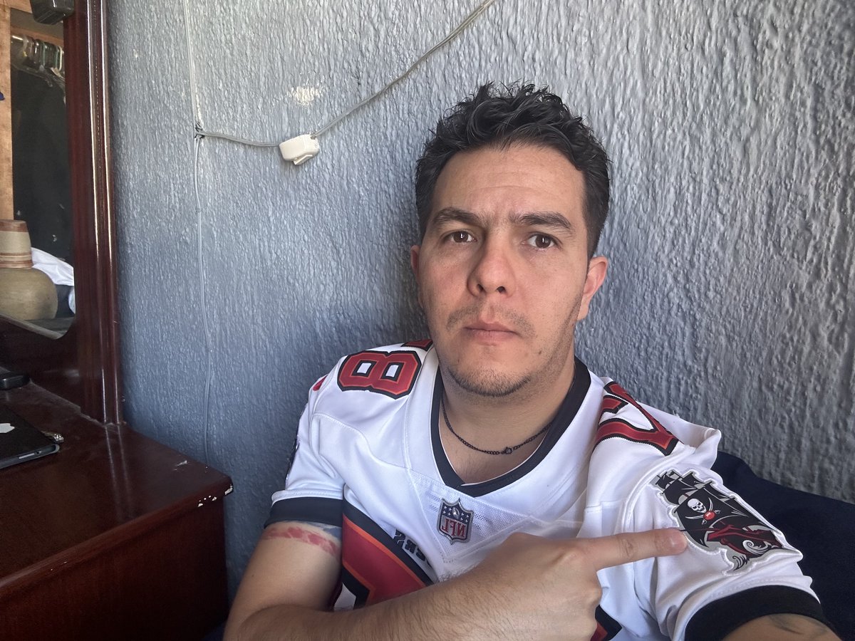 luis angel tweet media