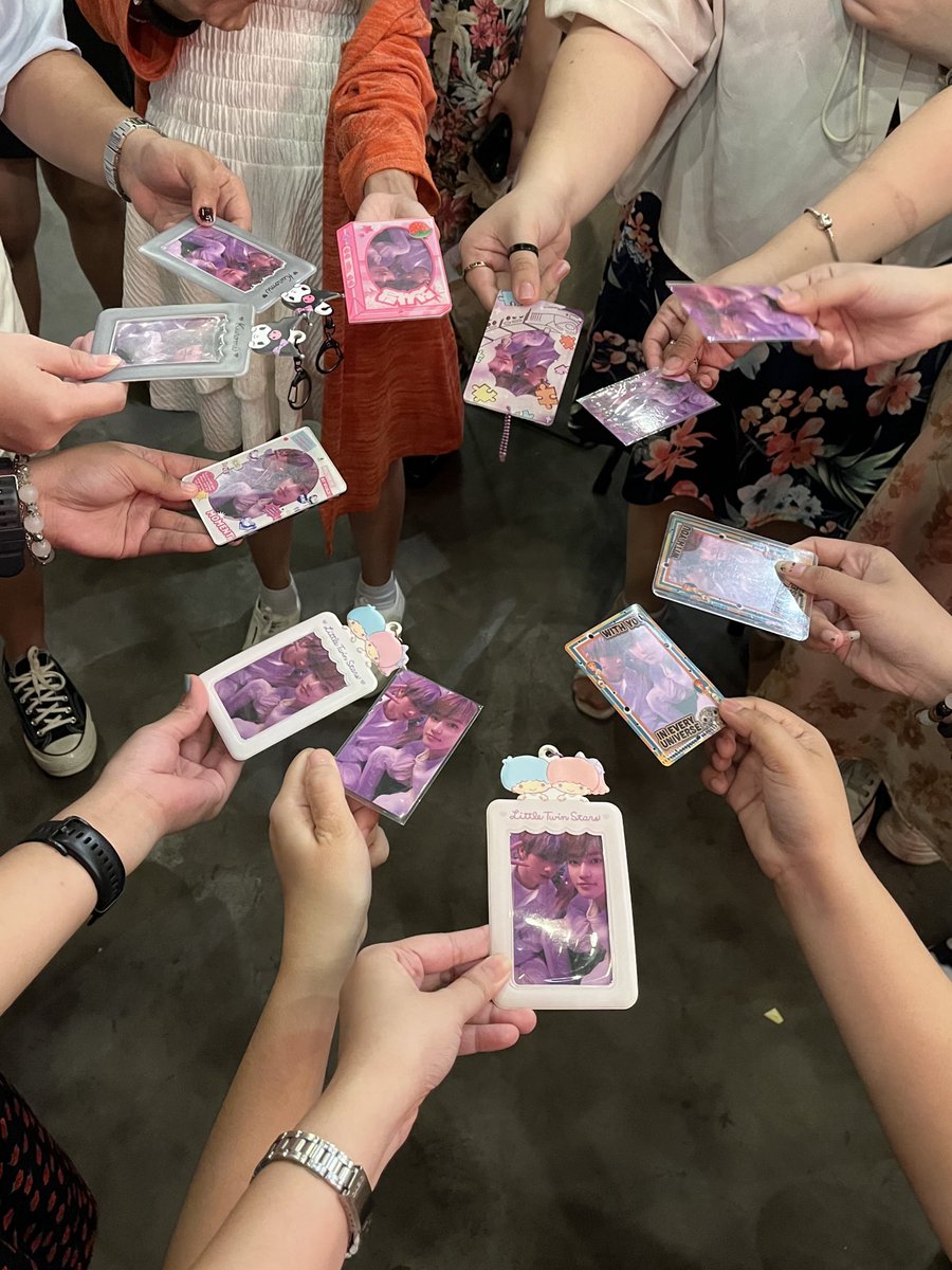 thank you <a href="/whereis_chenle/">ZCL</a> for this suuuper fun cse 🩵 sad ako last year kasi di ako nakajoin pero bawing bawi naman this time 🥹

#FiestaWithChenle