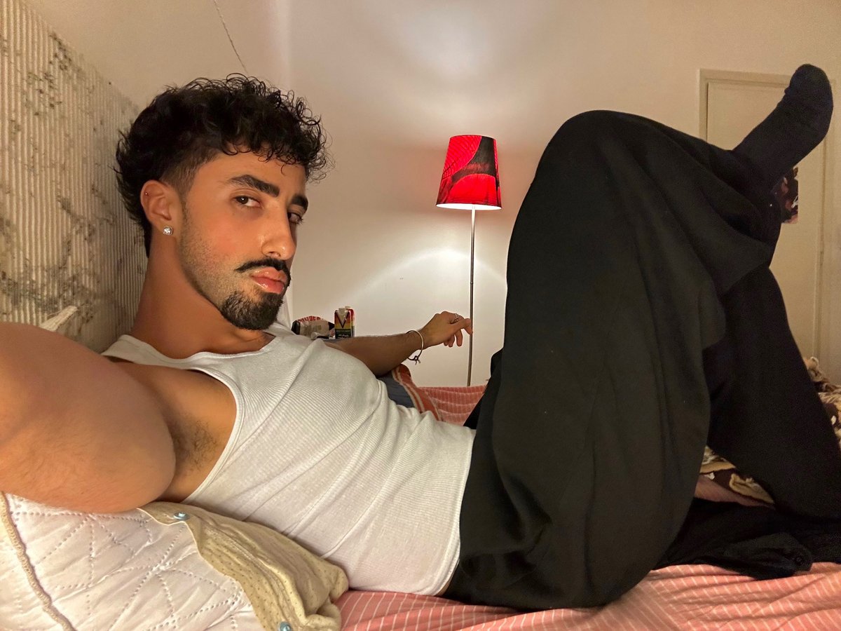 greyflavor's tweet image. ciao