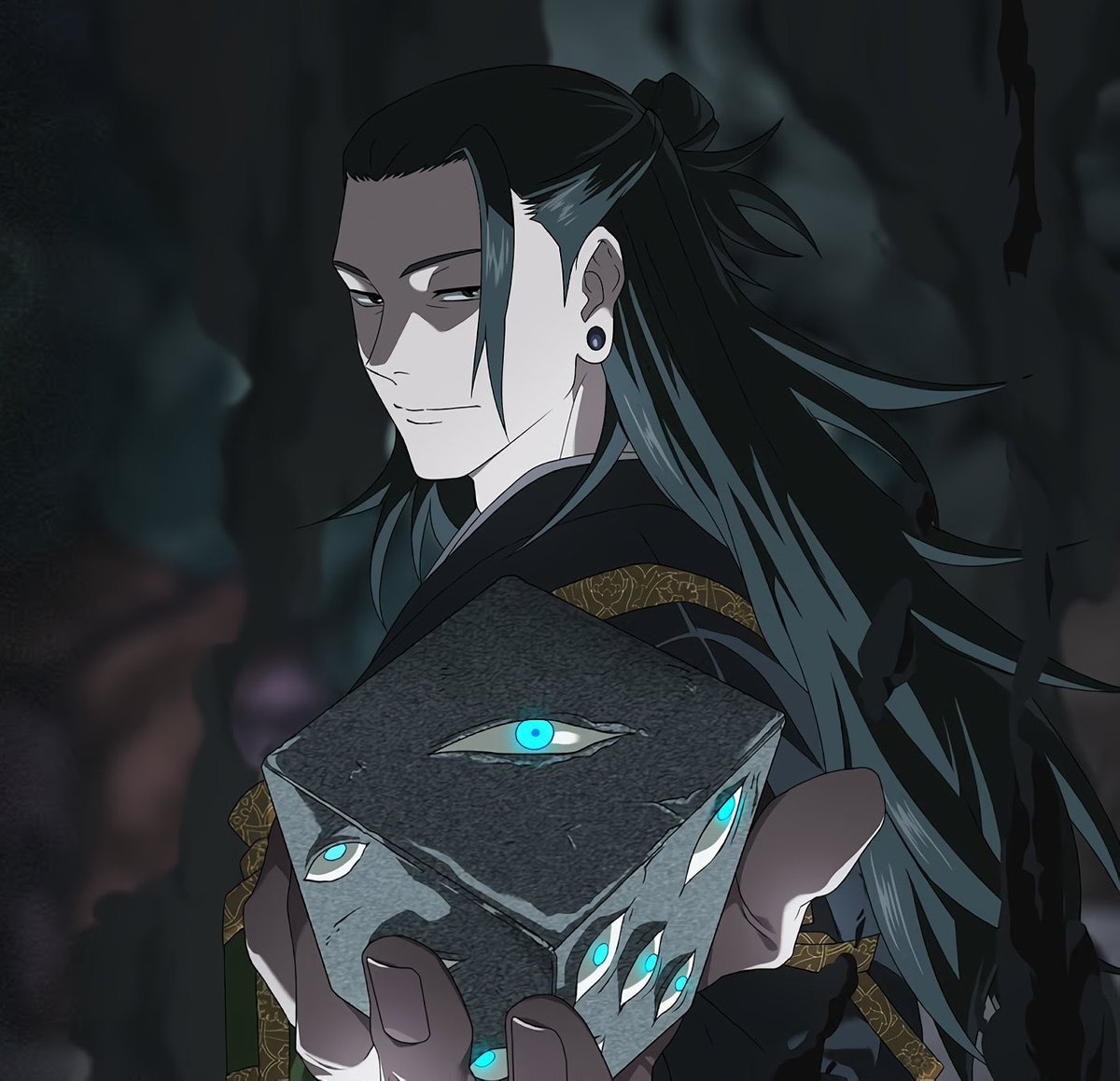 one new pic of him and I’m all broken again HES HOT