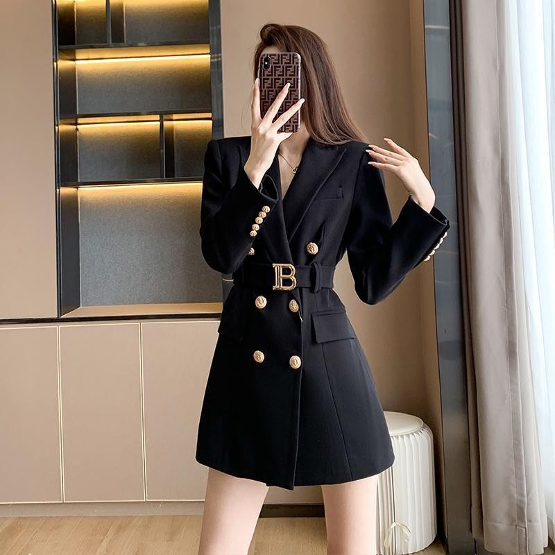 lemonshares's tweet photo. ˚⊹♡�� " Elegant Blazer That Will Make You Look Stunning " ˚♡⊹˚

⋆⭒˚｡⋆ A Thread ⋆｡˚⭒⋆ https://t.co/3cYrjNq9eq