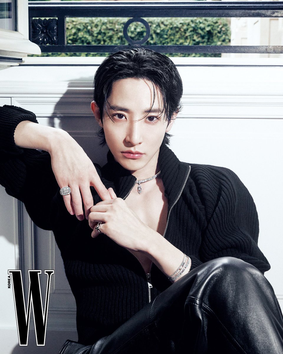 itsbluez's tweet image. simplesmente 
⠀⠀⠀⠀⠀⠀⠀⠀⣠⣶⣶⣶⣦⠀⠀
⠀⠀⣠⣤⣤⣄⣀⣾⣿⠟⠛⠻⢿⣷⠀
⢰⣿⡿⠛⠙⠻⣿⣿⠁⠀⠀⠀⣶⢿⡇
⢿⣿⣇⠀⠀⠀⠈⠏                                    
⠀⠻⣿⣷⣦⣤⣀⠀⠀       Soo-hyuk 
⠀⠀⠀⠀⠉⠉⠻⣿⣄⣴⣿⠟⠀⠀⠀
⠀⠀⠀⠀⠀⠀⠀⣿⡿⠟⠁⠀⠀