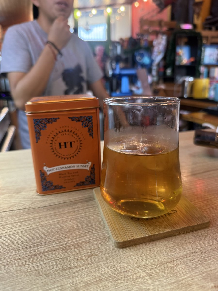 Brescianilucho's tweet photo. Hace años que no visitaba “La Madriguera”, su nuevo concepto me parece fascinante. Cuando se pregunten si hay lugares distintos en Gye, pues si hay. 
No probé toda la carta más que un té pero prometo visitar y contarles. 
Vi cositas muy lindas. Ustedes han ido? https://t.co/LfW30rVh22