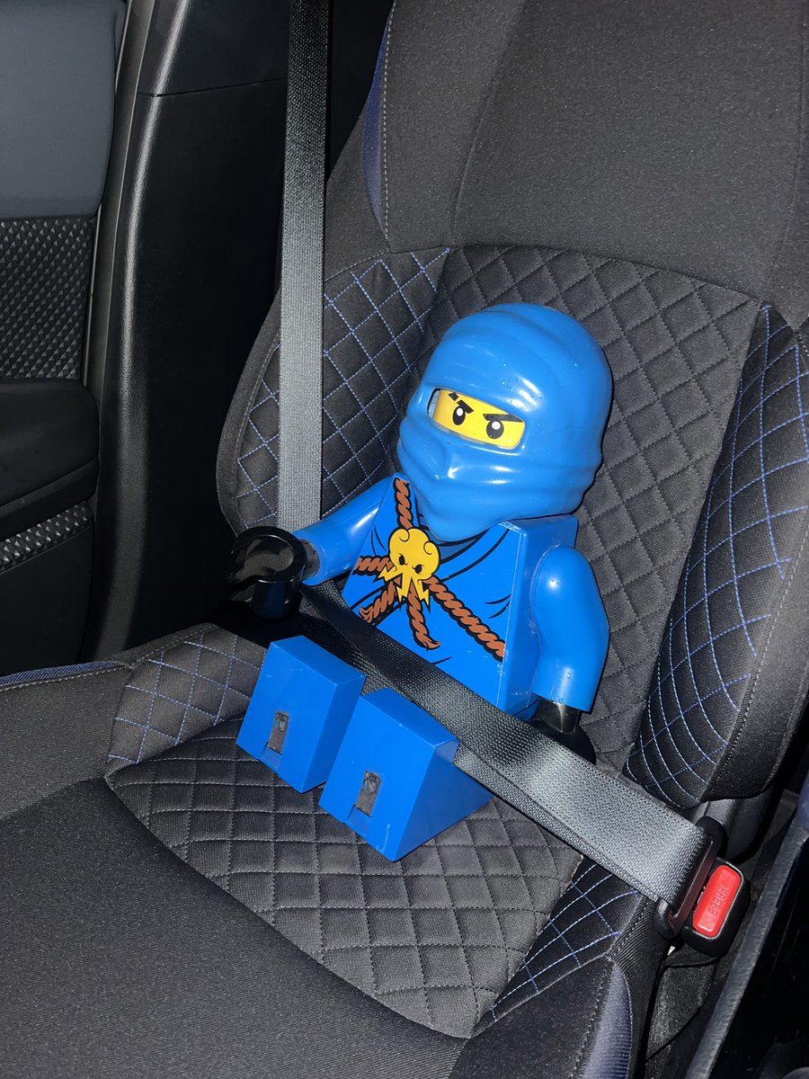 JAYPH0BIC's tweet image. 