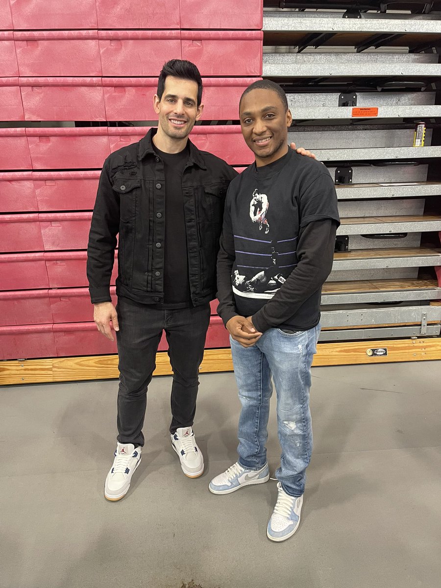 Klay Thompson tweet media