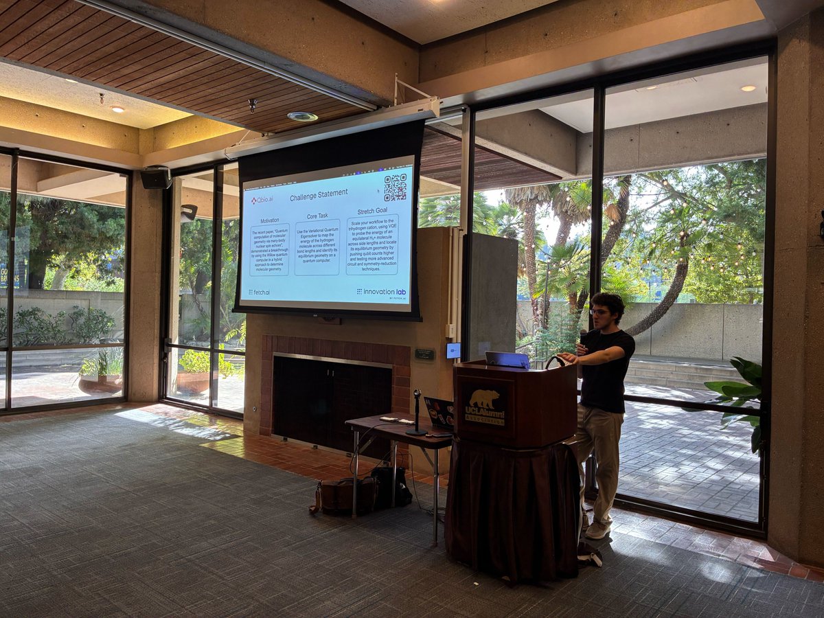 fetch_ai_IL's tweet image. Another day, another workshop done. This time, it was QuCo: Quantum Algorithms Workshop at @UCLA  👀 👋

We had a full room of participants join us in Los Angeles this week, with several teams taking part in the challenge we’ve prepared with @QBioAI. Have a look behind the scenes…