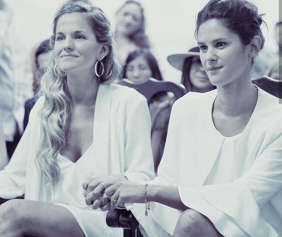 Sus caritas expresan todo lo que significó llegar hasta ese momento. Que glorioso todo!

#FelizAniversarioVyS