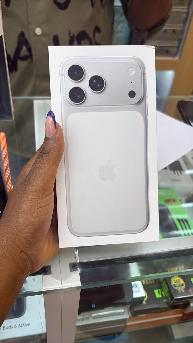 I’m in Dubai taking orders they will arrive on by the 25th November 
iPhone 17 pro max 6.5 Million 256 GB 
Im also ordering other iPhone models,Samsungs,Google Pixel  and Redmi you can text me on 0997050270 so I share the full price list 
Please repost