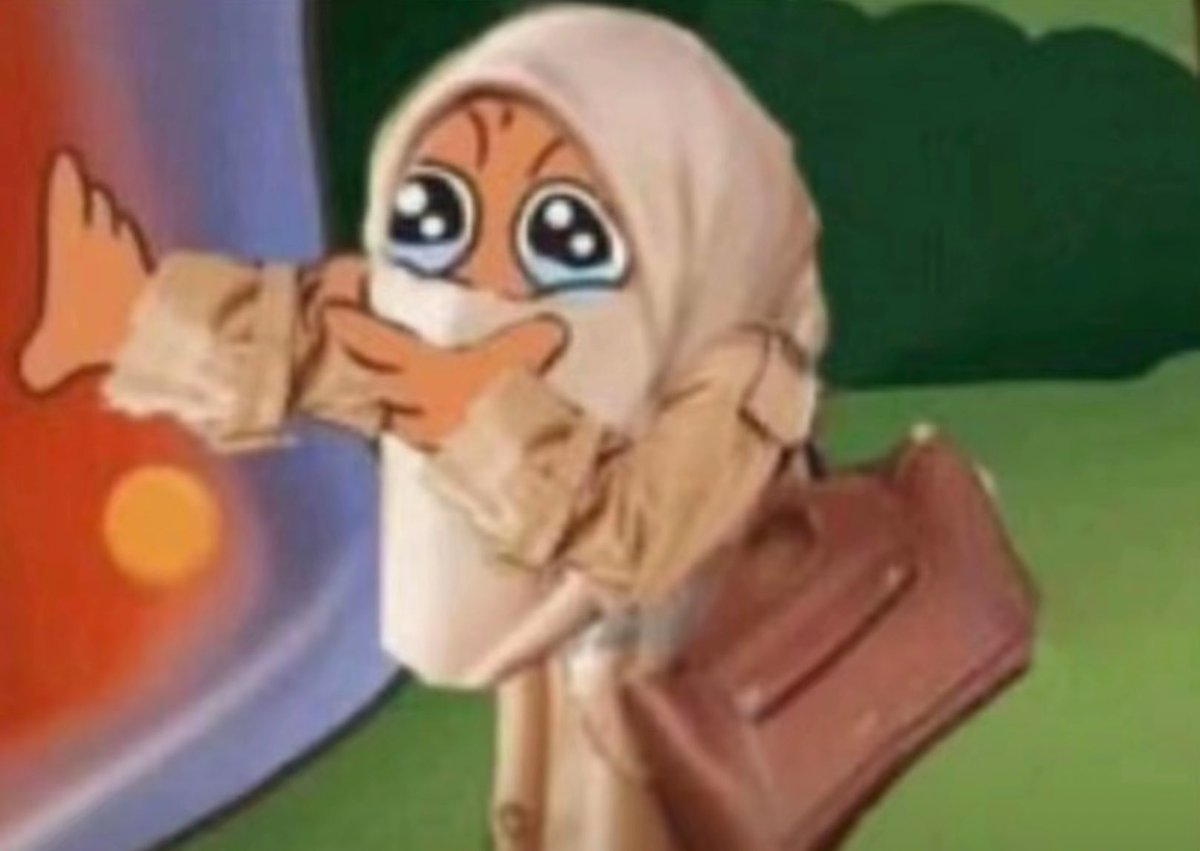 الكومنتات التي تستحق القمع tweet media