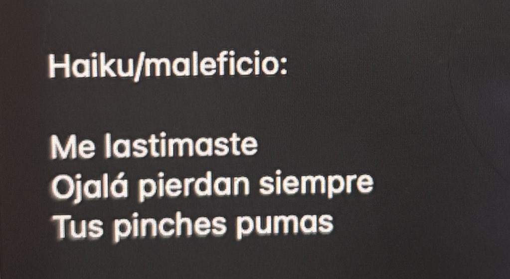 la_carlaverita's tweet photo. me puse a revisar mis notas de la computadora y me encontré esta joya de cuando dejé de tuitear https://t.co/RBbg8E7vVw