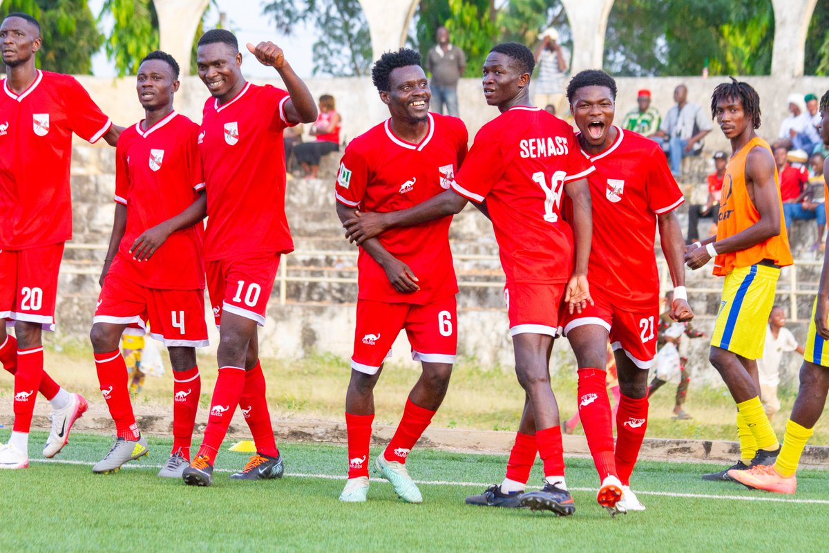 FtfTogolaise's tweet photo. 📸 Semassi 2–0 AS OTR
Belle performance des Guerriers de Tchaoudjo qui s’imposent avec autorité à domicile. 💪⚽
#D1LONATO #FTF #Semassi #ASOTR https://t.co/87Kzbjnu7I