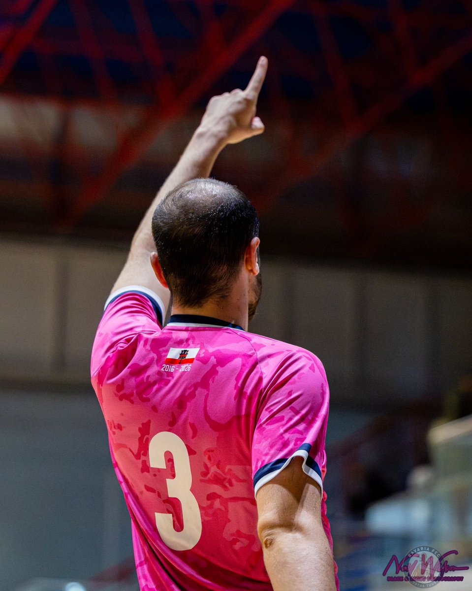 Full Time Result:

Bavaria 8-3 Inter Gibraltar 

A strong performance in attack from the Pinks as we add another +3 to our total. We keep going 🧱 

Goals:
⚽️⚽️ Pitaluga 
⚽️⚽️ Bakkari
⚽️ Ramirez
⚽️ Castle
⚽️ Gomez
⚽️ Rodriguez

#ThePinks | #BavariaFutsal
