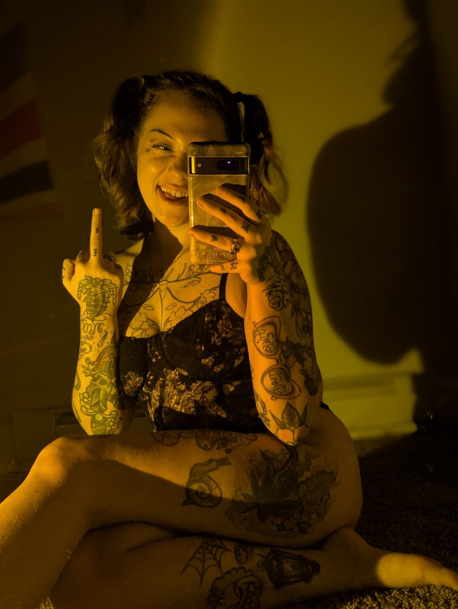 tinydarko's tweet photo. Keep watching 🥱 https://t.co/XRrM9IgtB0