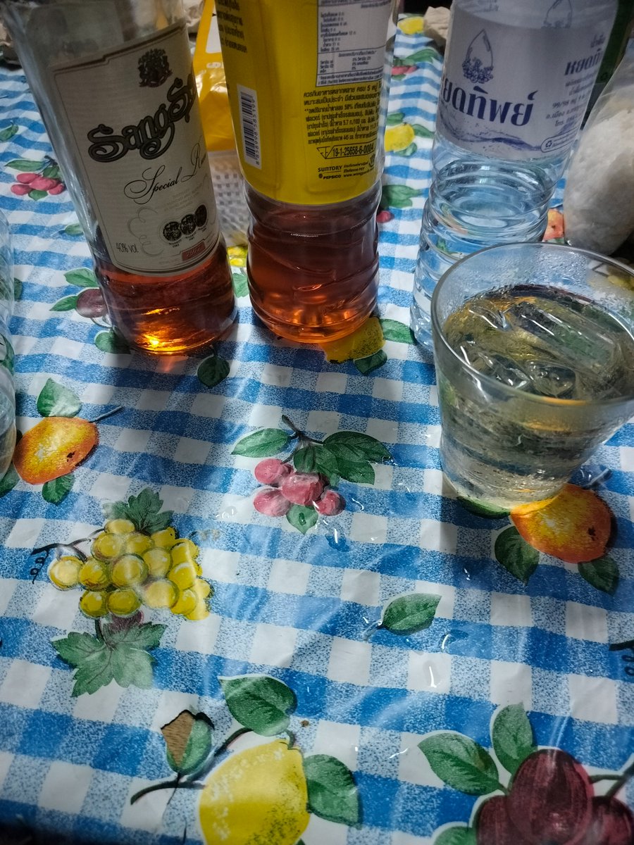 สวัสดีครับเสือ เหยื่อกลับมาแล้ว 😅
#กาญจนบุรี #หวานเจี๊ยบ 🍻