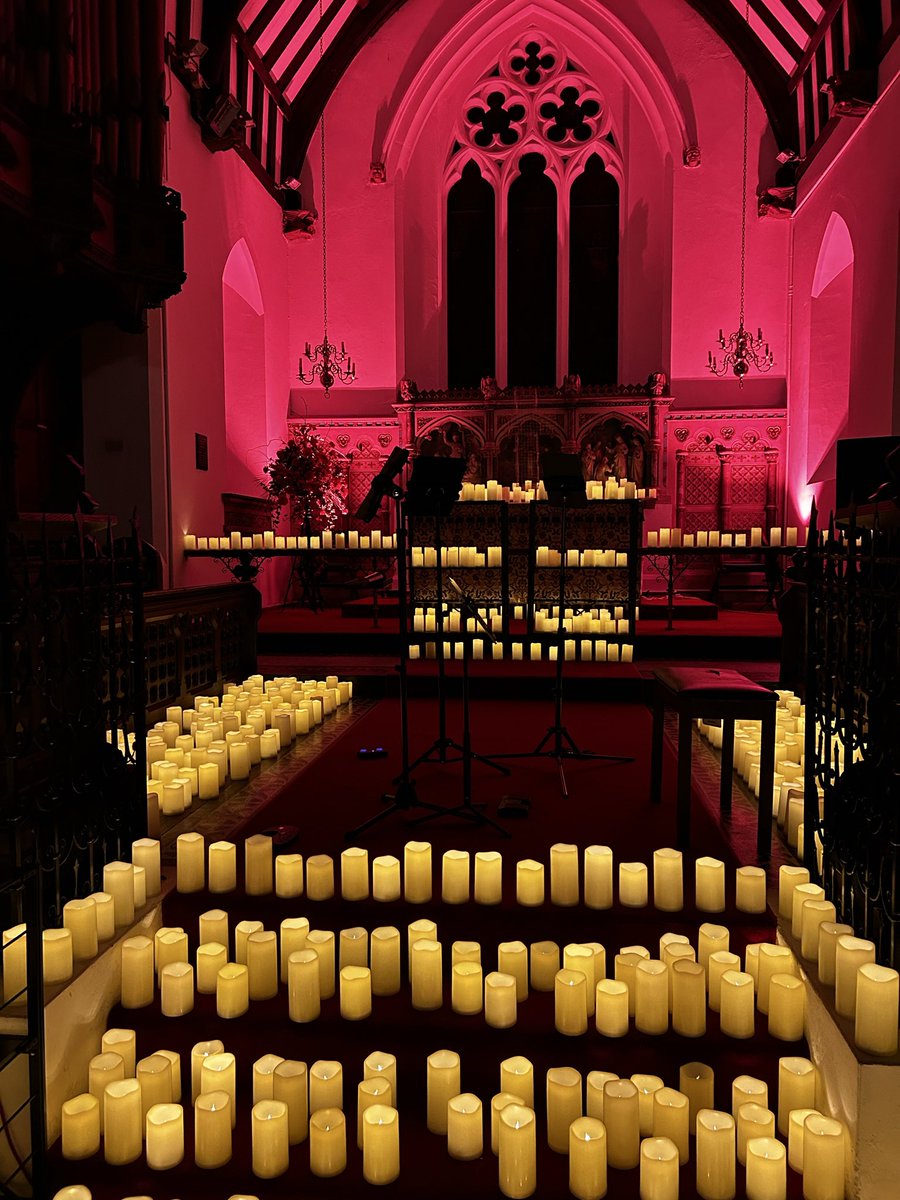 Alisa235's tweet photo. Beautiful St Michael’s Church Camberley at night. https://t.co/6FoBCIOyCQ