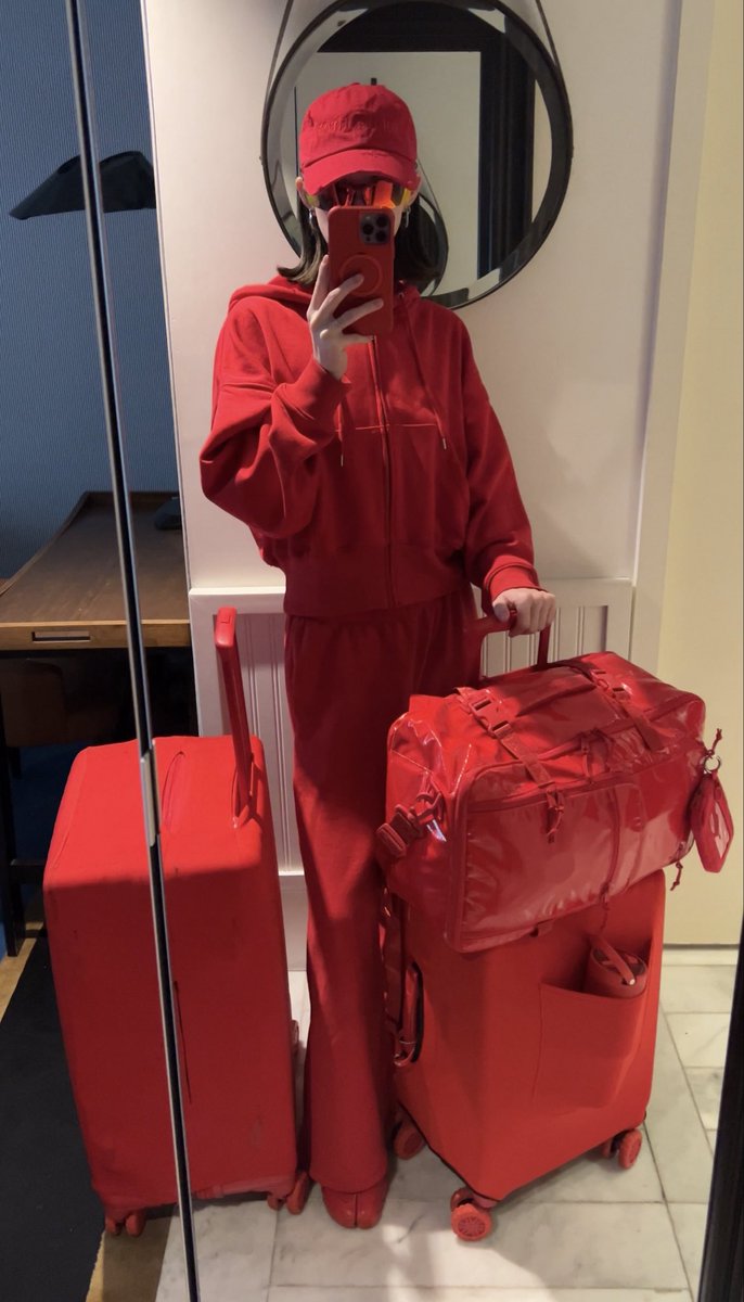 Cait Cavell tweet media