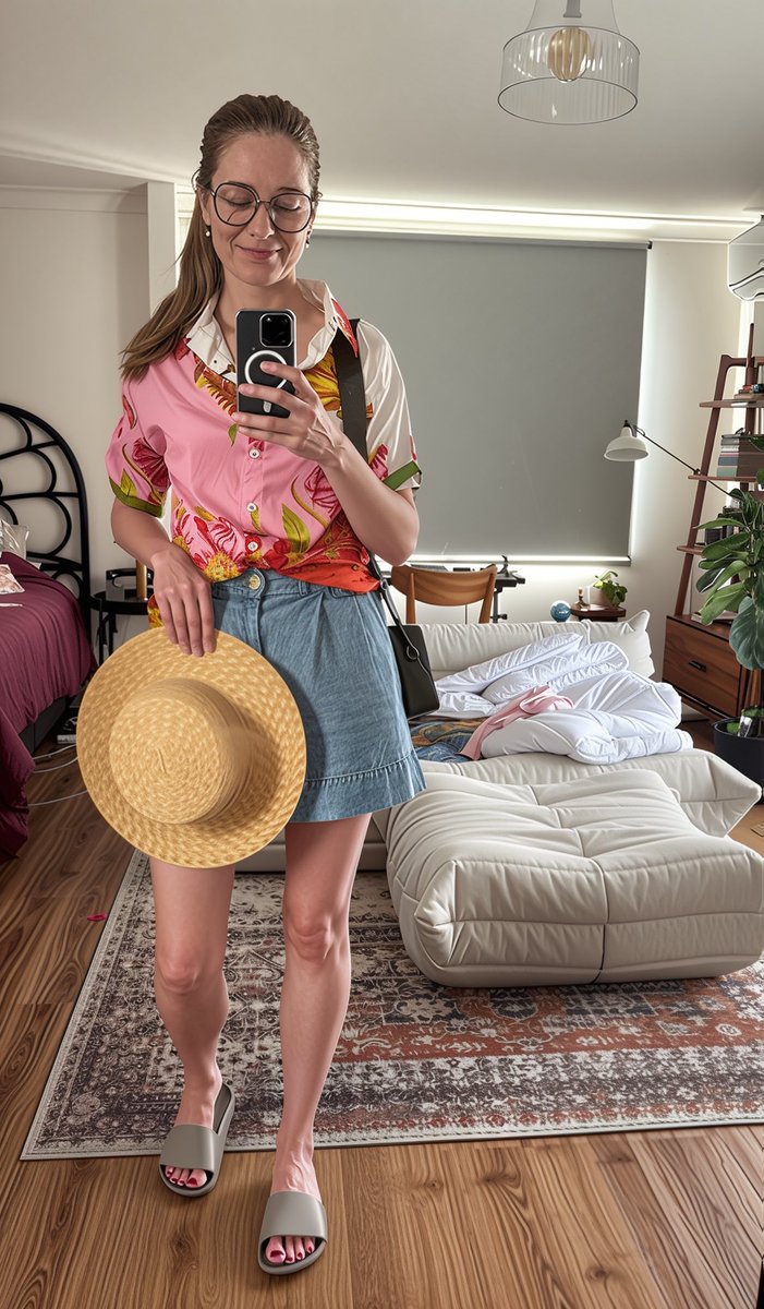 elizarose159630's tweet image. On the road to 4K followers
I follow back &amp;amp; repost your #books #poems &amp;amp; more
Let’s grow together your success is my success
 #WritersLift #WritingCommunity #AuthorLife #AuthorsCommunity #BookPromo #Poetry #shamelessselfpromotuesday #Booklovers #mustread #newrelease
#amwriting