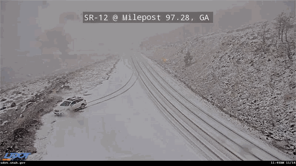 NWSSaltLakeCity's tweet photo. Heavy snow at 9,225 feet along SR-12 of Boulder Mountain in southern Utah can be seen on cameras. Snow is accumulating on the road. Be careful if traveling this route. #utwx https://t.co/5OY9CRgKFx