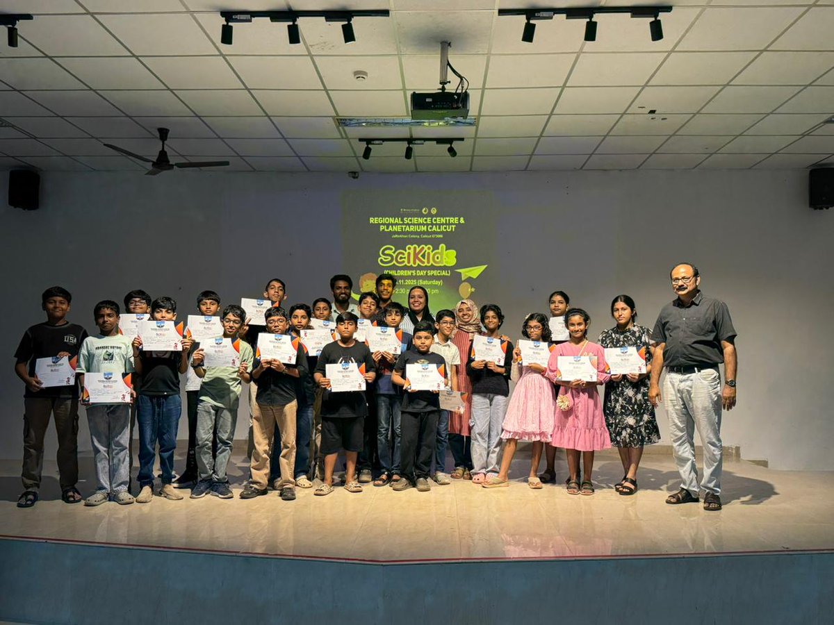 rscpcalicut's tweet image. 🌟 SciKids – Children’s Day Special! 🌟
Held on Nov 15, 2025 (2:30 pm onwards) at RSCP Calicut, the event brought together 22 excited kids for an afternoon of hands-on science fun!
A thrilling day filled with curiosity, learning &amp;amp; wonder! ✨
#SciKids #ChildrensDay #ScienceForAll